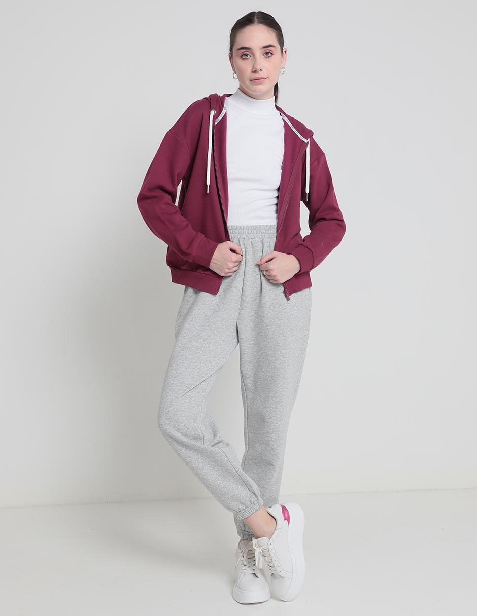 Sudadera con capucha y bolsa para mujer 3