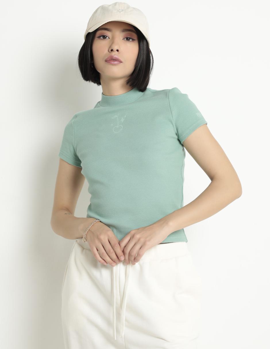 Playera manga corta cuello alto para mujer Playera manga corta cuello alto para mujer