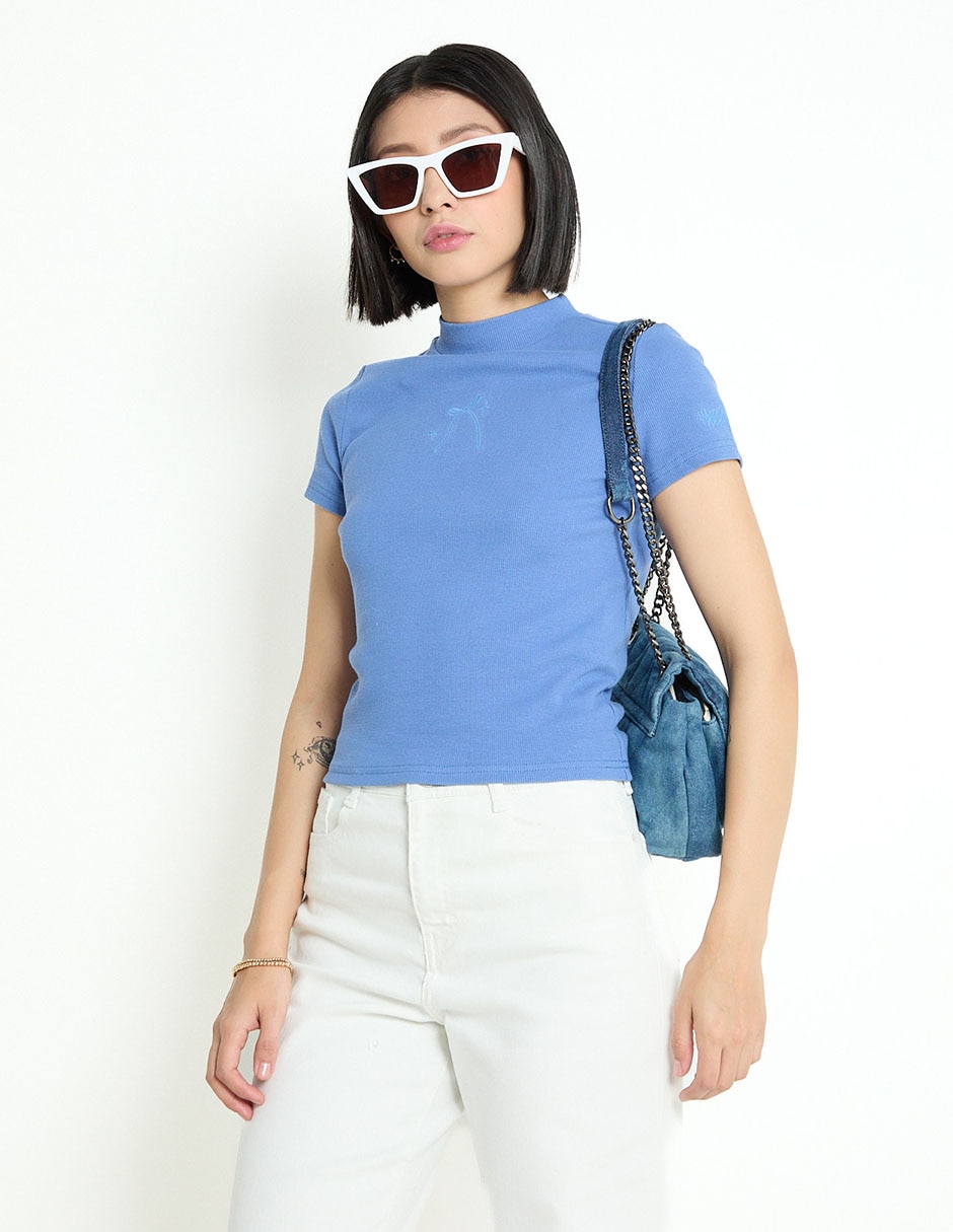 Playera manga corta Mossimo cuello alto para mujer