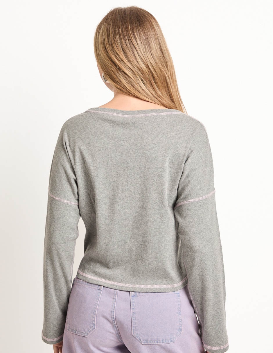 Playera manga larga cuello redondo para mujer