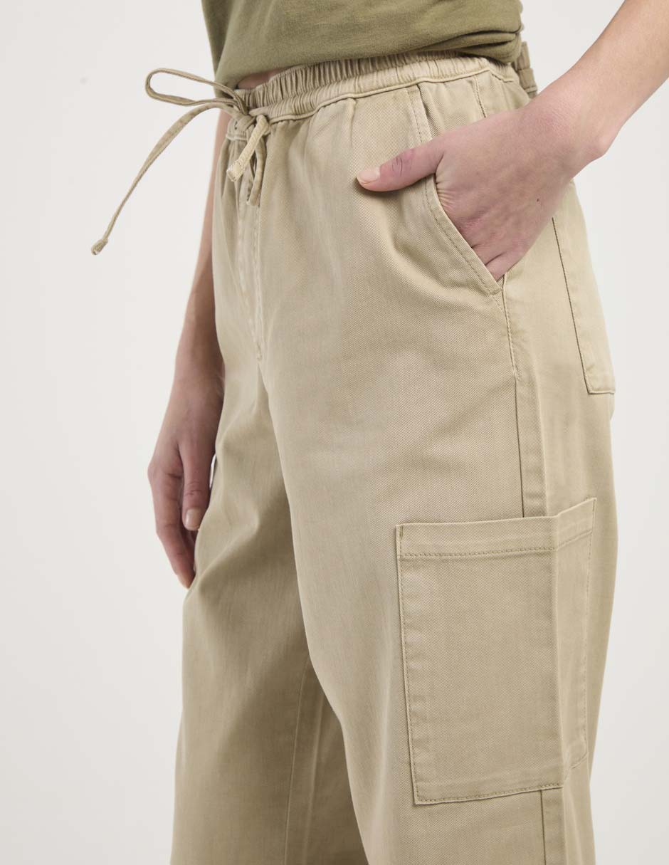Pantalón cargo amplio para mujer 2