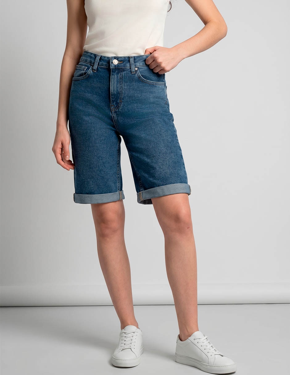Short Mossimo