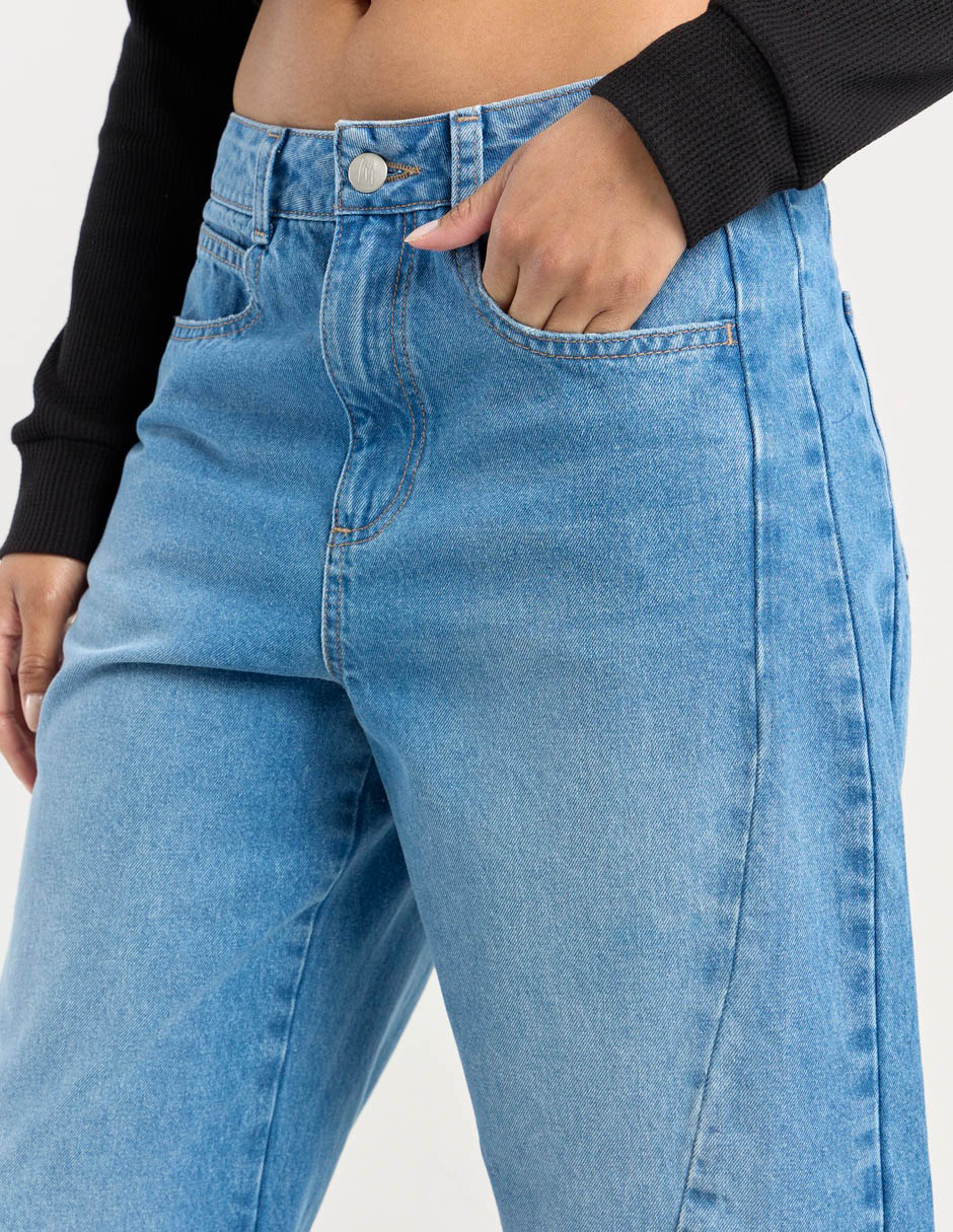 Jeans relaxed wide leg para mujer 9