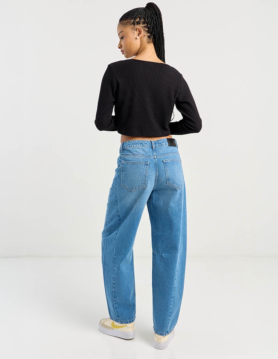 Jeans relaxed wide leg para mujer 11