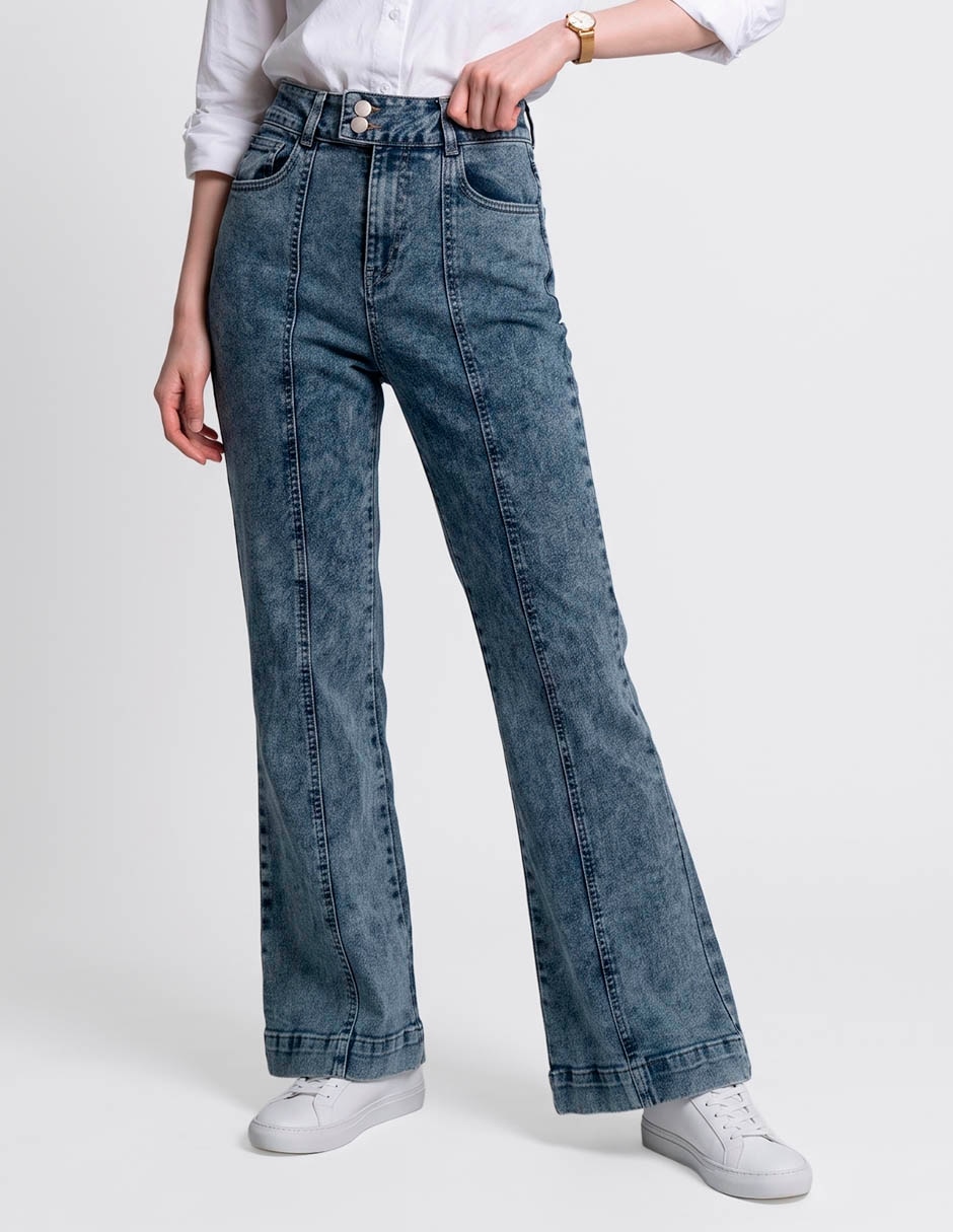 Jeans acampanado para mujer Jeans acampanado para mujer