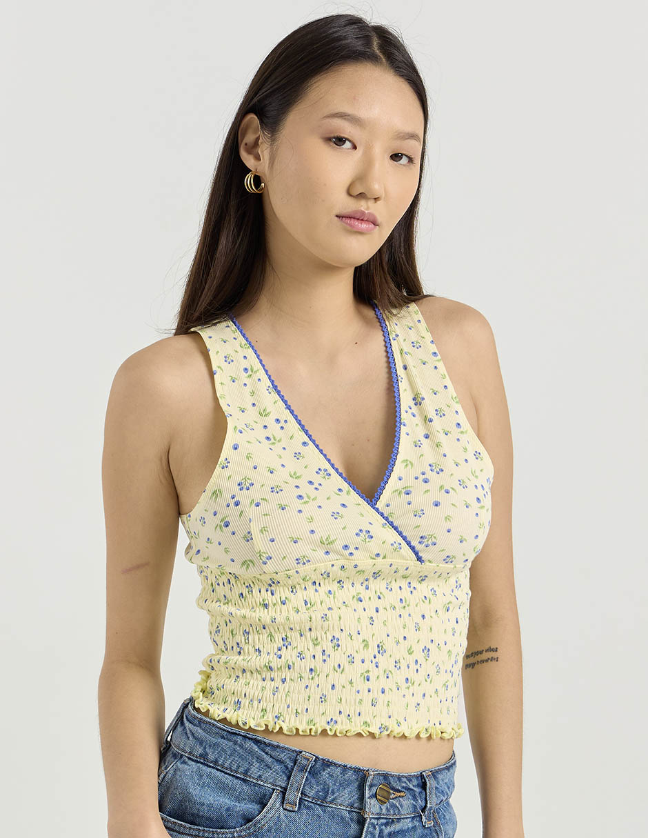 Top cuello V tirante ancho Top cuello V tirante ancho