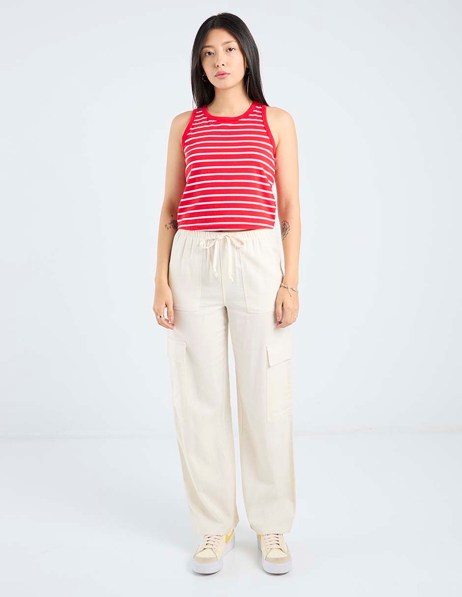 Top cuello redondo escote regular 5