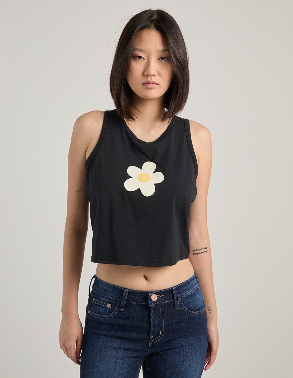 Top cuello redondo escote regular