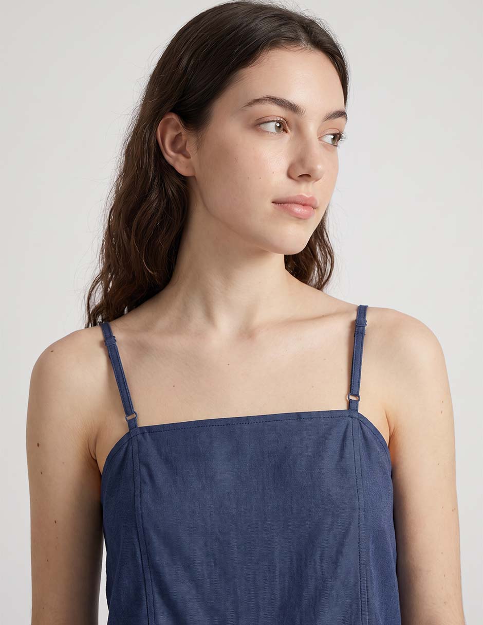 Top cuello cuadrado tirante delgado 4
