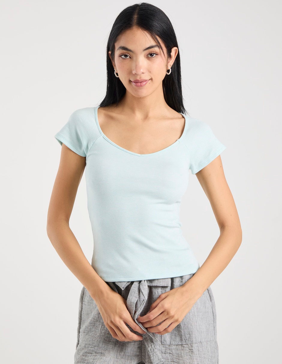 Playera manga corta Mossimo cuello V para mujer