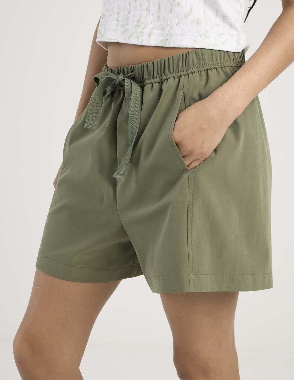 Short Mossimo para mujer