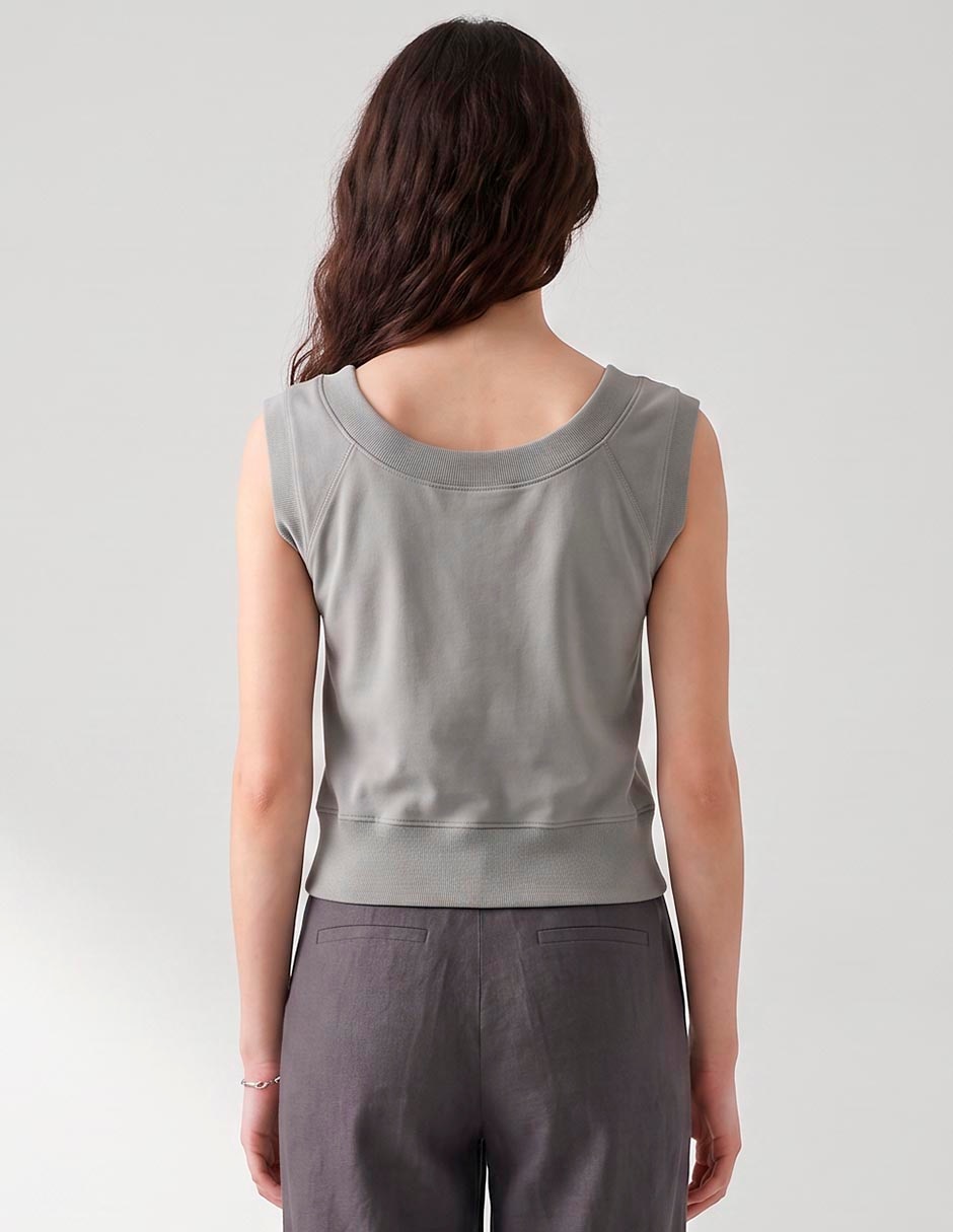 Playera cuello redondo mujer 3