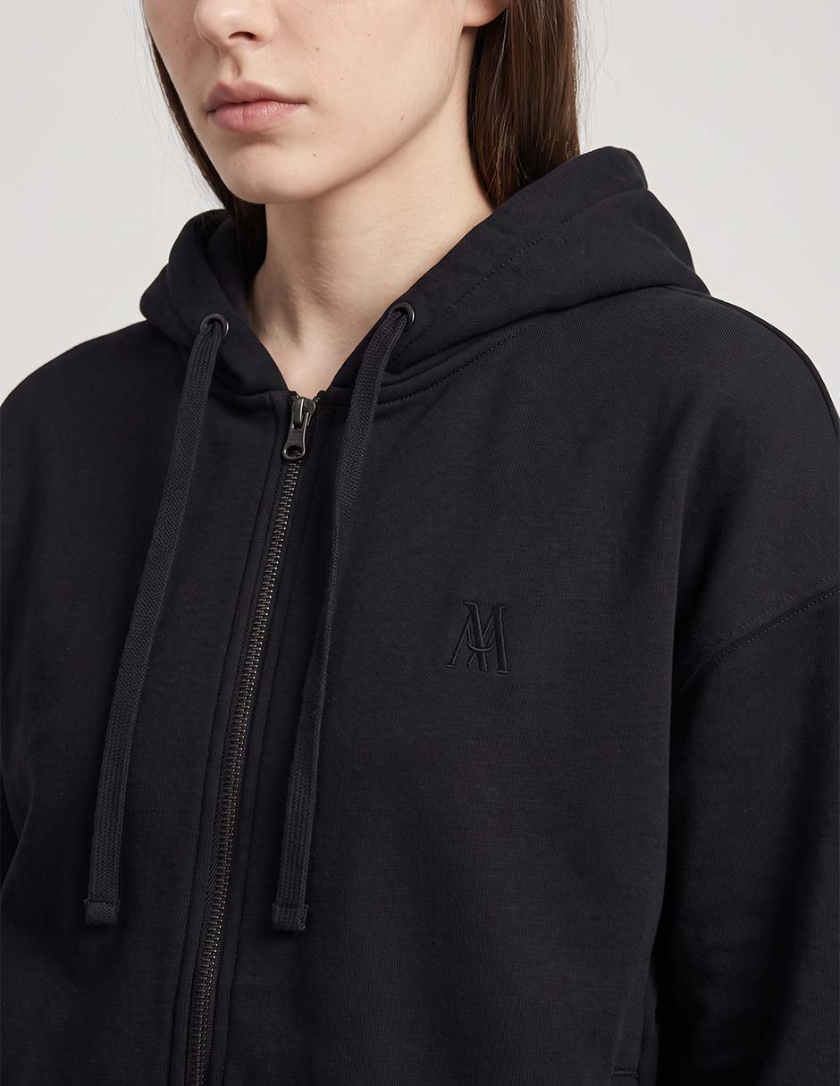 Sudadera con capucha y bolsa para mujer 3